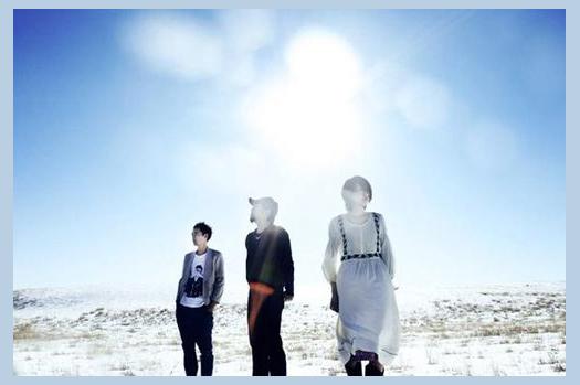 Spangle Call Lilli Line